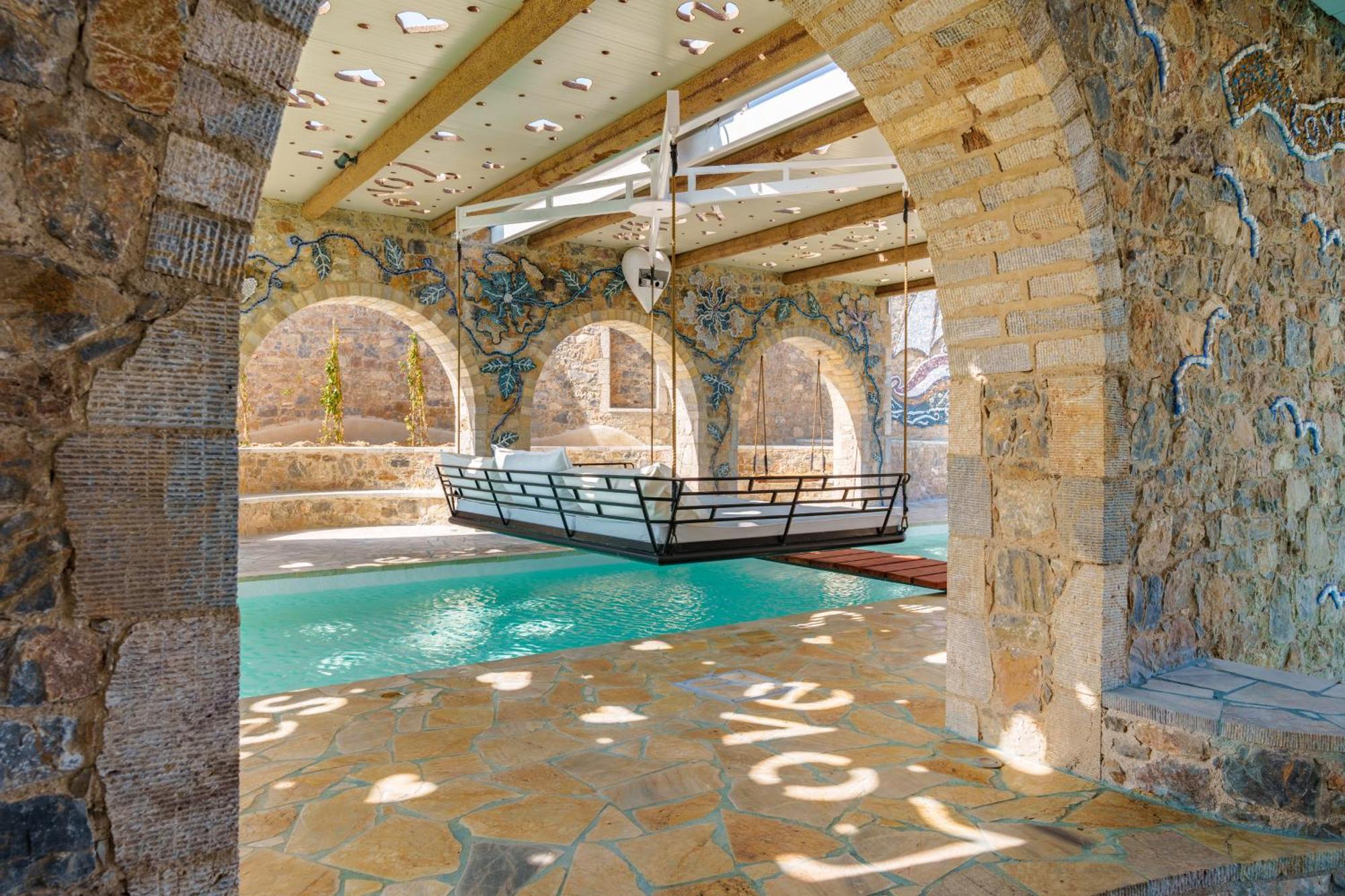 Agalia Luxury Suites Koumpara Экстерьер фото