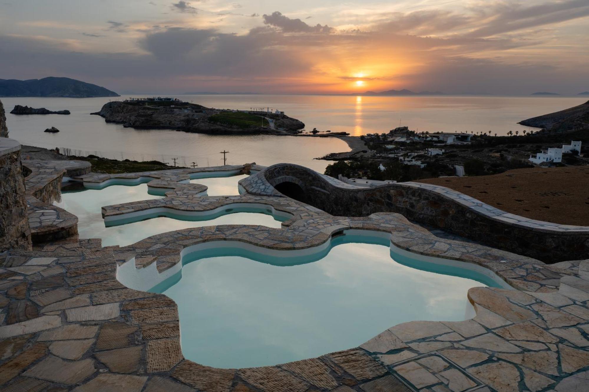 Agalia Luxury Suites Koumpara Экстерьер фото